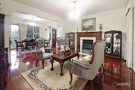 Property photo of 39 Narrak Road Balwyn VIC 3103