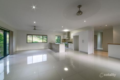 Property photo of 20 Scarlet Gum Crescent Cannonvale QLD 4802