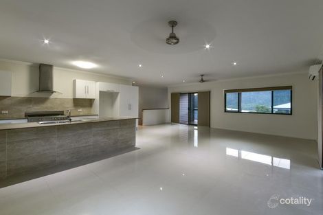 Property photo of 20 Scarlet Gum Crescent Cannonvale QLD 4802