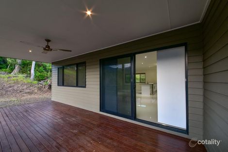 Property photo of 20 Scarlet Gum Crescent Cannonvale QLD 4802