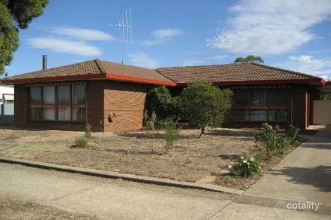 39 Dundas Rd, Maryborough, VIC 3465