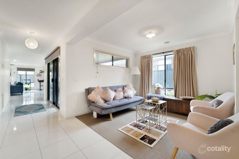 Property photo of 40 Nossal Drive Point Cook VIC 3030