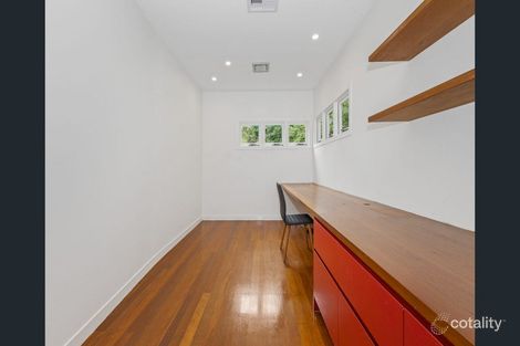 Property photo of 51 Chiswick Road Bardon QLD 4065