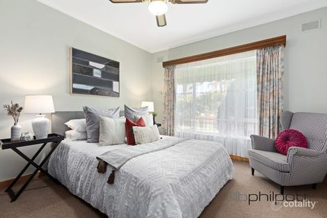 Property photo of 12 Pauls Drive Valley View SA 5093