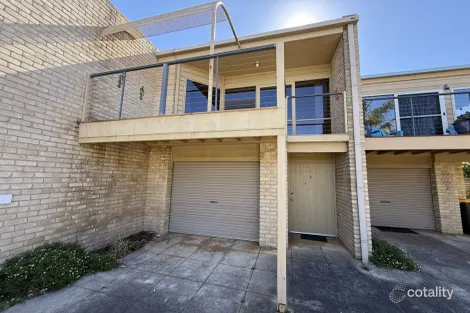 2/14 Miranda Cl, Torquay, VIC 3228