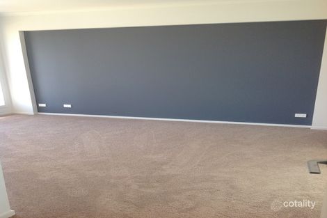 Property photo of 46 Oleary Way Maddingley VIC 3340