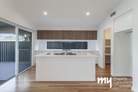 Property photo of 12B Coach Crescent Currans Hill NSW 2567