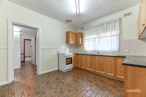 Property photo of 28 Henry Street Ringwood VIC 3134