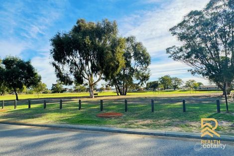 Property photo of 12 Little Close East Cannington WA 6107