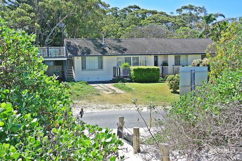 Property photo of 95 The Boulevarde Hawks Nest NSW 2324