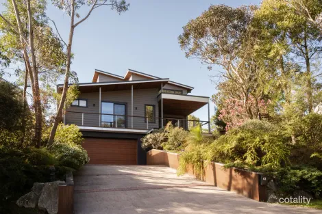 42 Hargraves St, Blackheath, NSW 2785