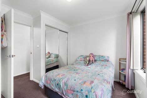 Property photo of 2/6-7 Hayden Close Watanobbi NSW 2259