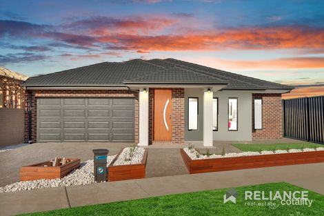Property photo of 40 Mewat Circuit Thornhill Park VIC 3335