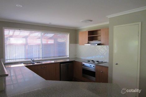 Property photo of 18 Daffodil Court Gowanbrae VIC 3043