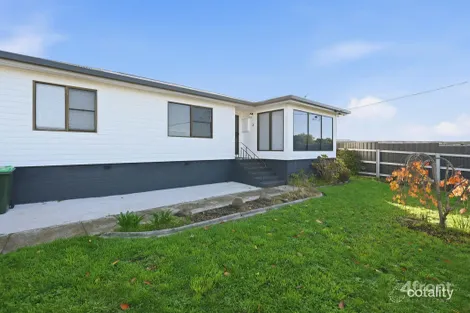 2 Pineleigh St, Penguin, TAS 7316