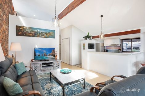 Property photo of 1/17 Acacia Crescent Tura Beach NSW 2548