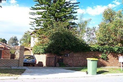 54 Pitt St, St James, WA 6102