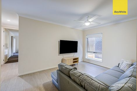 Property photo of 29 Slate Court Logan Reserve QLD 4133