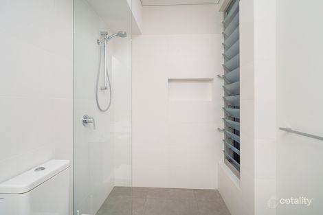 Property photo of 32 Gnobar Way Mullaloo WA 6027
