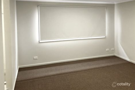 24 Dhalla St, Thornhill Park, VIC 3335