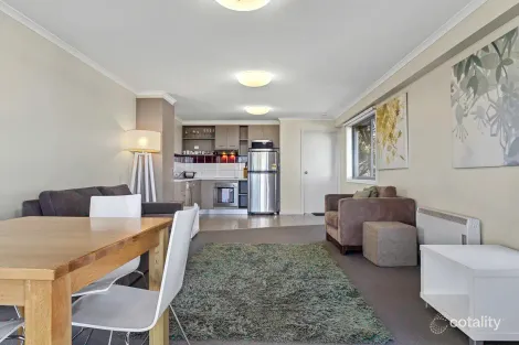 Property photo of 3 Higgi Drive Hotham Heights VIC 3741