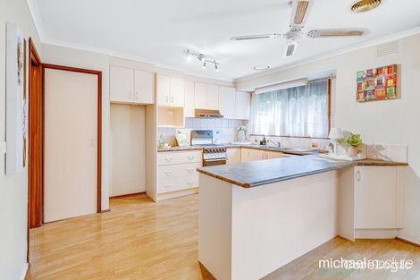 Property photo of 40 Lyrebird Drive Carrum Downs VIC 3201