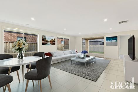 Property photo of 42 Shipwright Parade Werribee VIC 3030