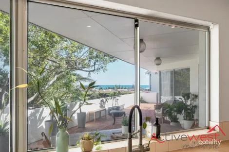 Property photo of 44 Brede Street Geraldton WA 6530