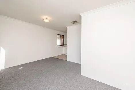 Property photo of 24 Winnetta Ridge Wandina WA 6530