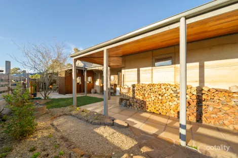 Property photo of 10 Kerry Court Mansfield VIC 3722