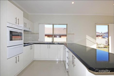 4 Airlie Mews, Hallett Cove, SA 5158