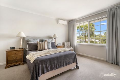 Property photo of 35 Sugarloaf Crescent Castlecrag NSW 2068