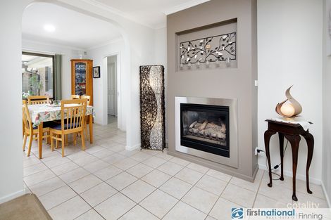 Property photo of 144 Endeavour Drive Cranbourne North VIC 3977