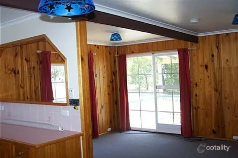 Property photo of 15 Koonwarra Parade Macleay Island QLD 4184