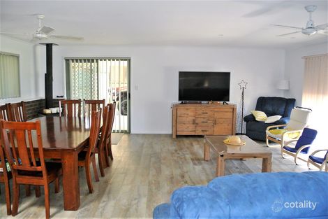Property photo of 2 Seaview Drive Pinks Beach SA 5275