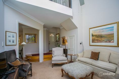 1/1 The Avenue, Crawley, WA 6009