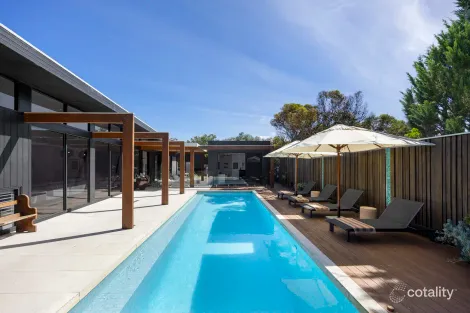 Property photo of 4 Pearse Road Blairgowrie VIC 3942