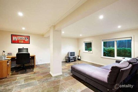 Property photo of 6 Pertaka Close Montmorency VIC 3094