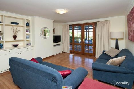 Property photo of 4 Shore Place Weston ACT 2611