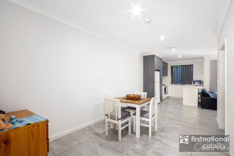 Property photo of 5/8 Carinya Road Girraween NSW 2145