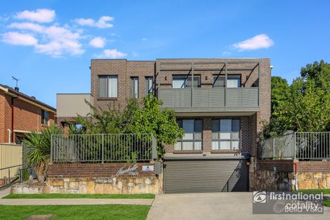 Property photo of 5/8 Carinya Road Girraween NSW 2145