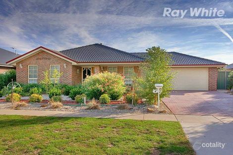 Property photo of 4 Emily Court Howlong NSW 2643