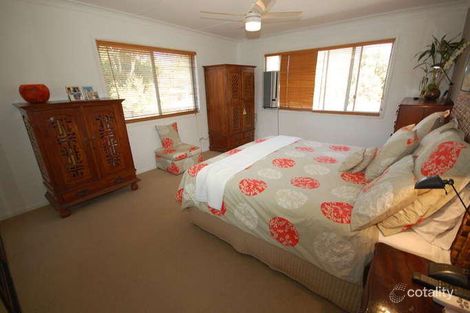 Property photo of 230 Heeb Street Benowa QLD 4217