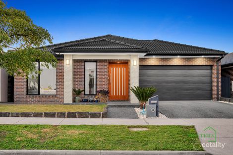 13 Goldington St, Mickleham, VIC 3064