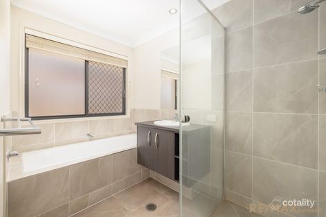 Property photo of 15 Tomaso Close Doolandella QLD 4077