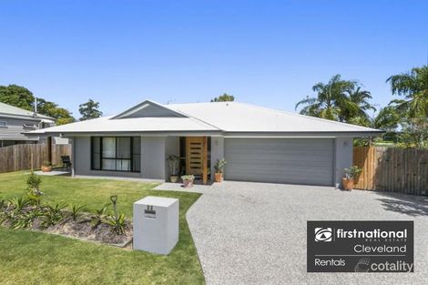 32 Bay St, Redland Bay, QLD 4165