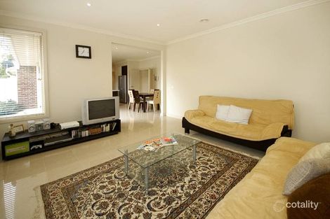 Property photo of 4/245 Lawrence Road Mount Waverley VIC 3149