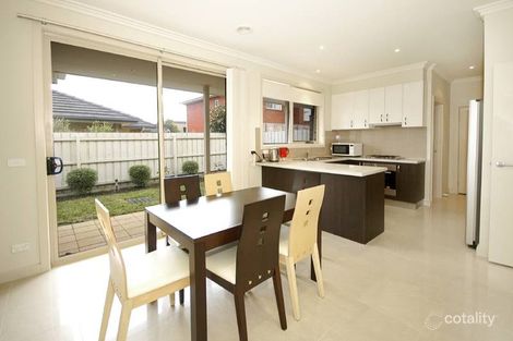 Property photo of 4/245 Lawrence Road Mount Waverley VIC 3149