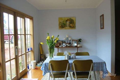 Property photo of 152 Kings Road Kinglake West VIC 3757