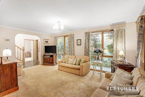 Property photo of 7 Forest Court Croydon VIC 3136
